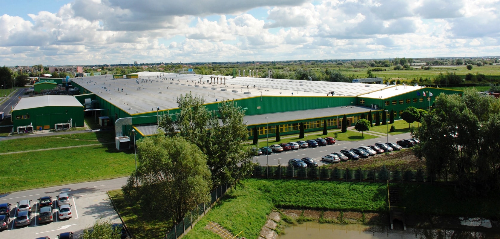 Pikington Automotive Poland Sp. z o.o. - zakład produkcji szyb samochodowych w Sandomierzu