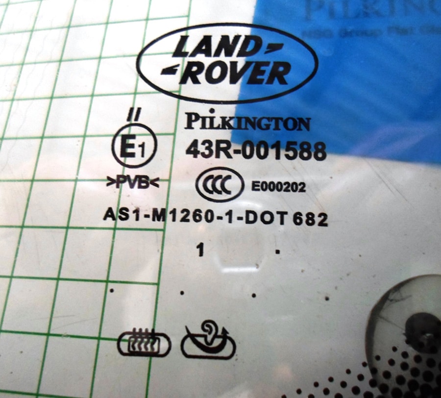 Pilkington Land Rover szyba ogrzewana i akustyczna
