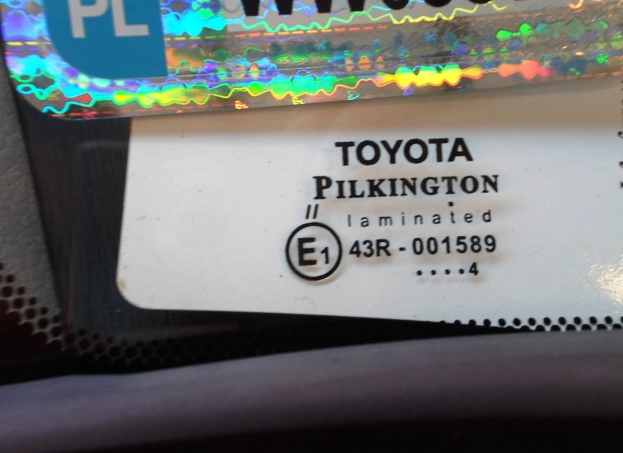 Przednia szyba do Toyota Pilkington